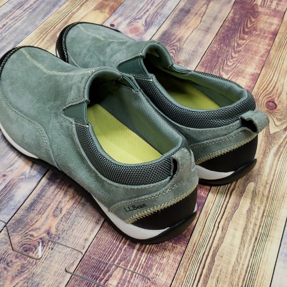 L.L. BEAN WOMENS SLIP ON MOCCASIN HIKERS - Picture 2 of 6